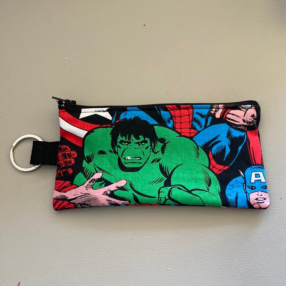 New Zippered Marvel Hulk Spider-Man coin accessory bag with keyring